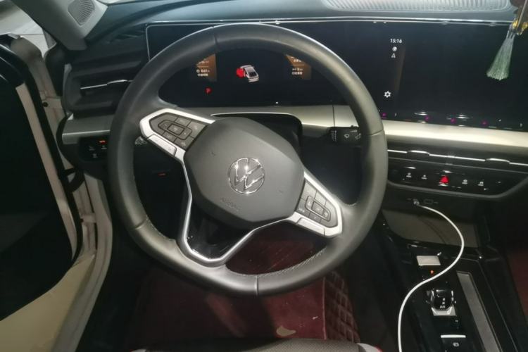 Used Volkswagen Lamando 2024 Lavida L 280TSI DSG Cool & Spicy Edition Steering Wheel