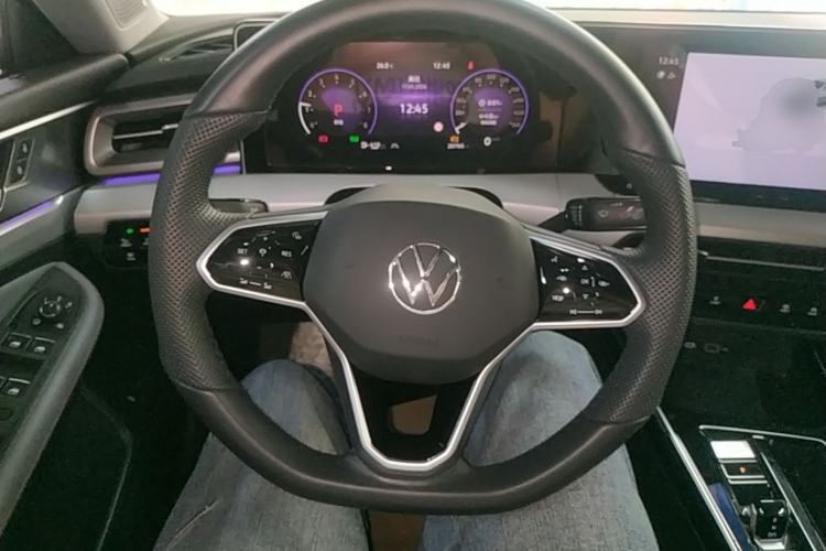 Used Volkswagen Lamando 2024 Lavida L 280TSI DSG Cool & Spicy Edition Steering Wheel