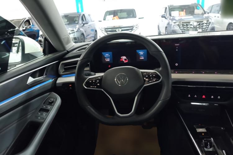 Used Volkswagen Lamando 2024 Lavida L 280TSI DSG Cool & Spicy Edition Steering Wheel