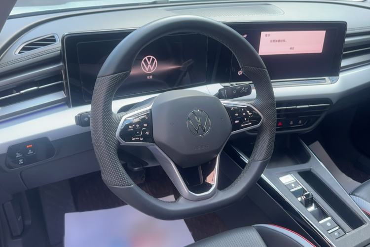 Used Volkswagen Lamando 2024 Lavida L 280TSI DSG Cool & Spicy Edition Steering Wheel