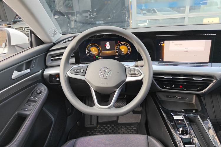 Used Volkswagen Lamando 2024 Lingdu L 200TSI DSG Trendy & Spicy Edition Steering Wheel