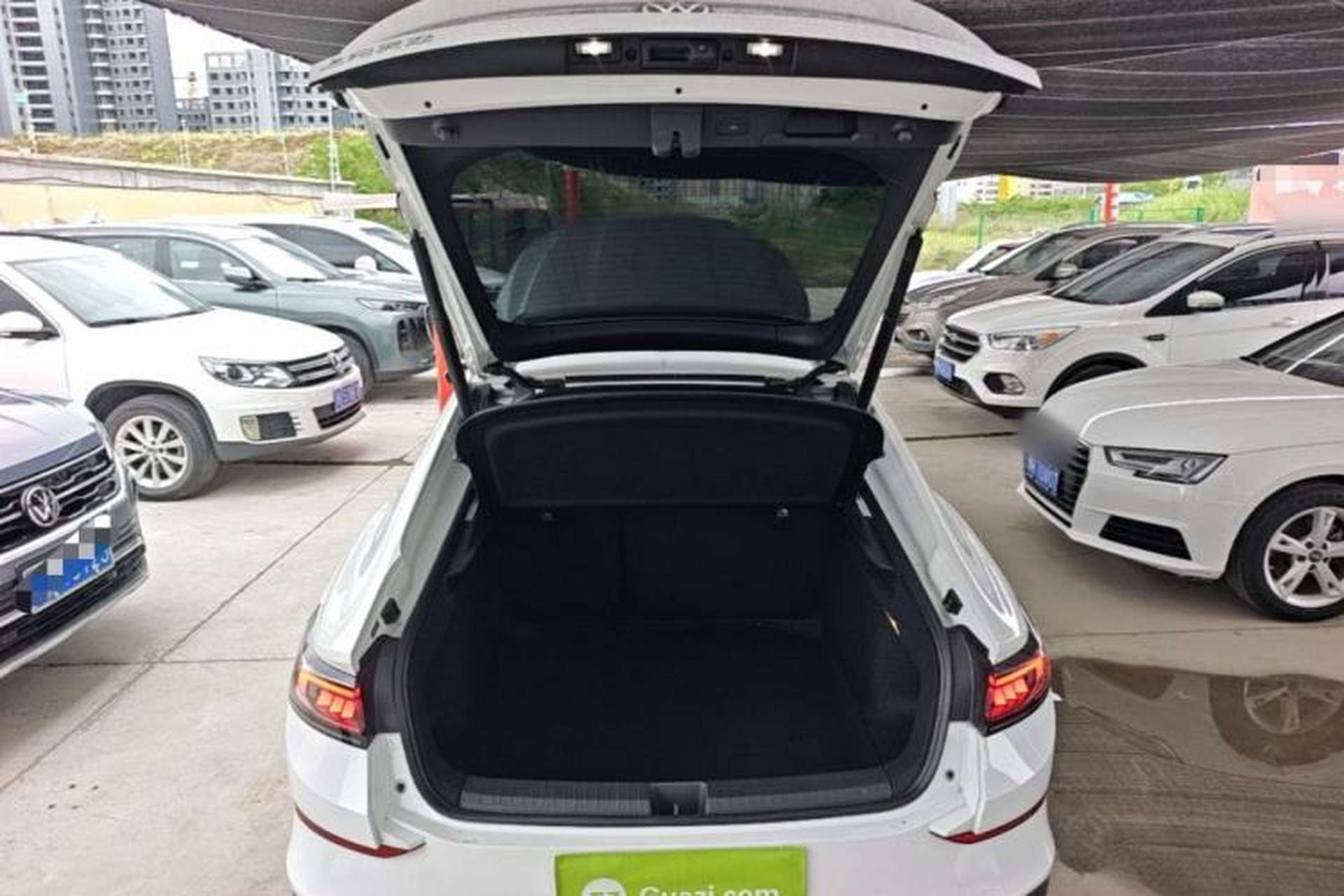 Used Volkswagen Lamando 2024 Lavida L 280TSI DSG Cool & Spicy Edition Trunk