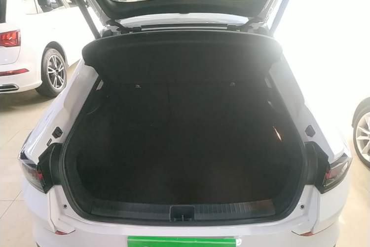 Used Volkswagen Lamando 2024 Lavida L 280TSI DSG Cool & Spicy Edition Trunk