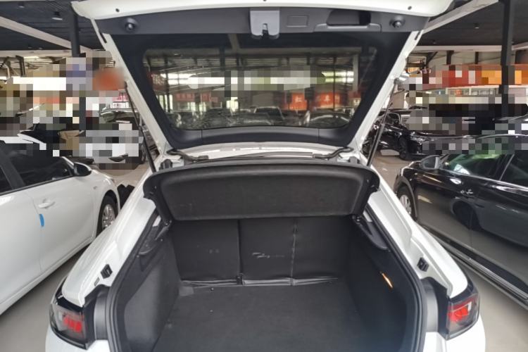 Used Volkswagen Lamando 2024 Lingdu L 200TSI DSG Trendy & Spicy Edition Trunk