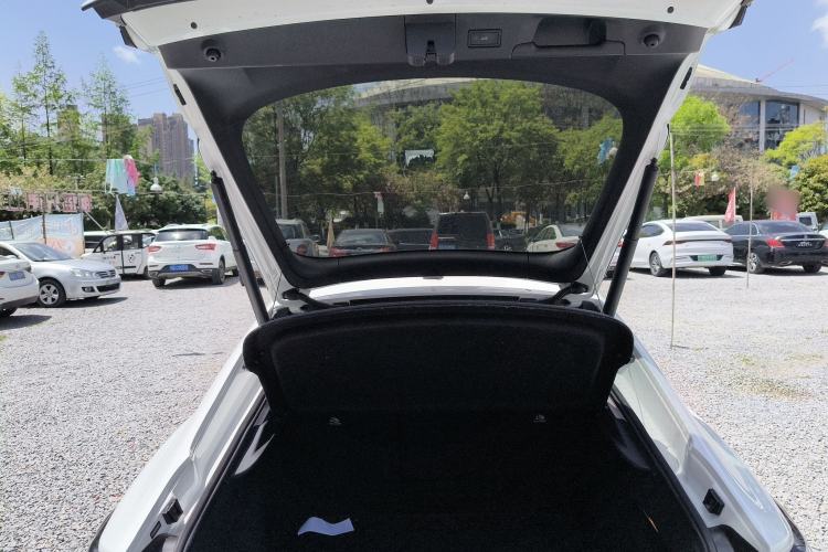 Used Volkswagen Lamando 2024 Lavida L 280TSI DSG Cool & Spicy Edition Trunk