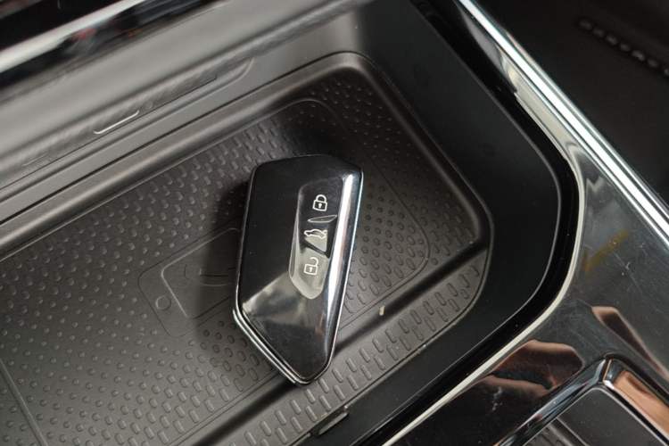 Used Volkswagen Lamando 2024 Lavida L 280TSI DSG Cool & Spicy Edition Vehicle Key