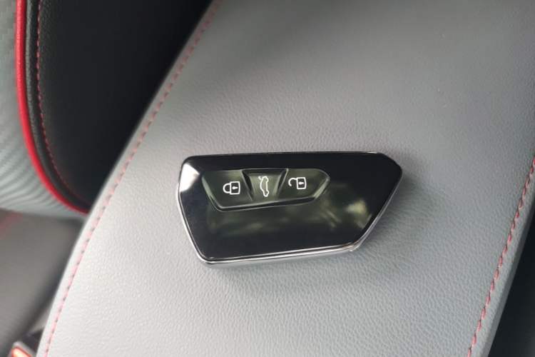 Used Volkswagen Lamando 2024 Lavida L 280TSI DSG Cool & Spicy Edition Vehicle Key