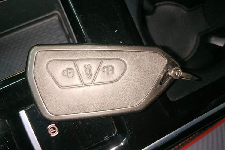 Used Volkswagen Lamando 2024 Lavida L 280TSI DSG Cool & Spicy Edition Vehicle Key