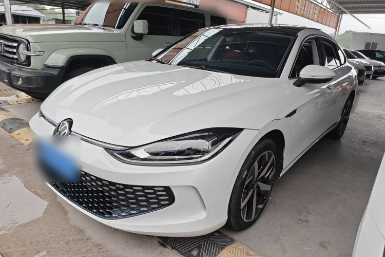 Used Volkswagen Lamando 2024 Lavida L 280TSI DSG Cool & Spicy Edition Guazi used car, China used car export, Used car for sale, Used cars, Cheapest cars for sale
