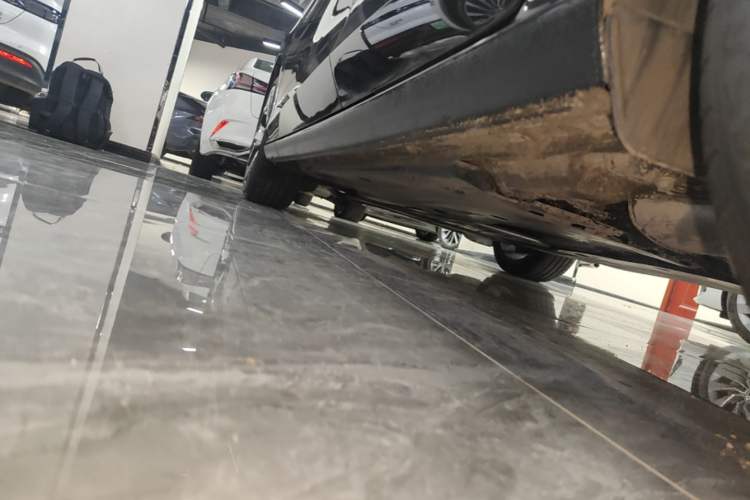 Used Volkswagen Lamando 2025 Lavida L 280TSI DSG Cool & Spicy Edition Left Side Sill