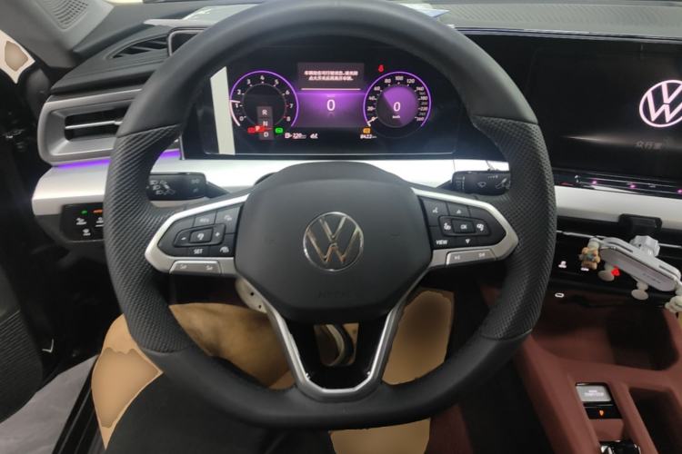 Used Volkswagen Lamando 2025 Lavida L 280TSI DSG Cool & Spicy Edition Steering Wheel
