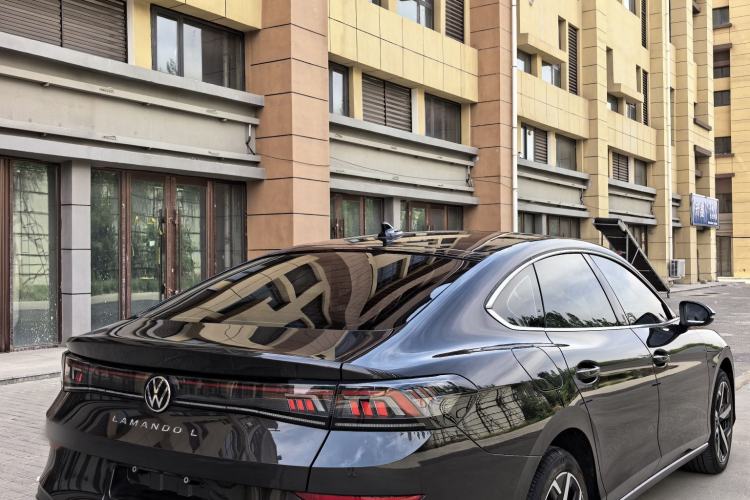 Used Volkswagen Lamando 2025 Lavida L 280TSI DSG Cool & Spicy Edition Exterior 3