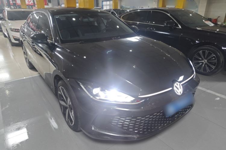 Used Volkswagen Lamando 2025 Lavida L 280TSI DSG Cool & Spicy Edition Front Right 45 Deg