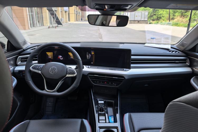 Used Volkswagen Lamando 2025 Lavida L 280TSI DSG Cool & Spicy Edition Interior 1