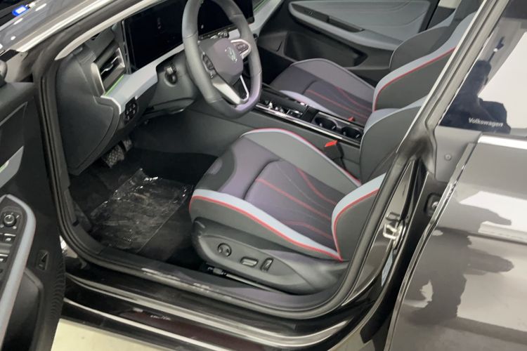 Used Volkswagen Lamando 2025 Lavida L 280TSI DSG Cool & Spicy Edition Interior 2