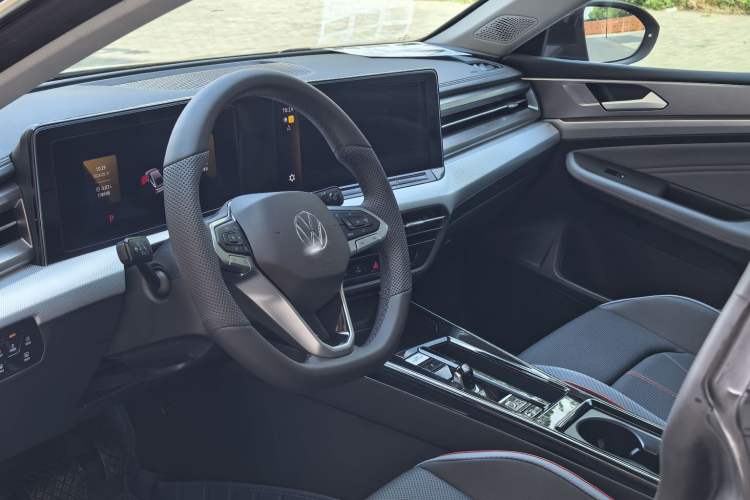 Used Volkswagen Lamando 2025 Lavida L 280TSI DSG Cool & Spicy Edition Interior 2