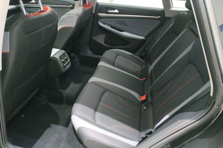 Used Volkswagen Lamando 2025 Lavida L 280TSI DSG Spicy Edition Left Rear Seat