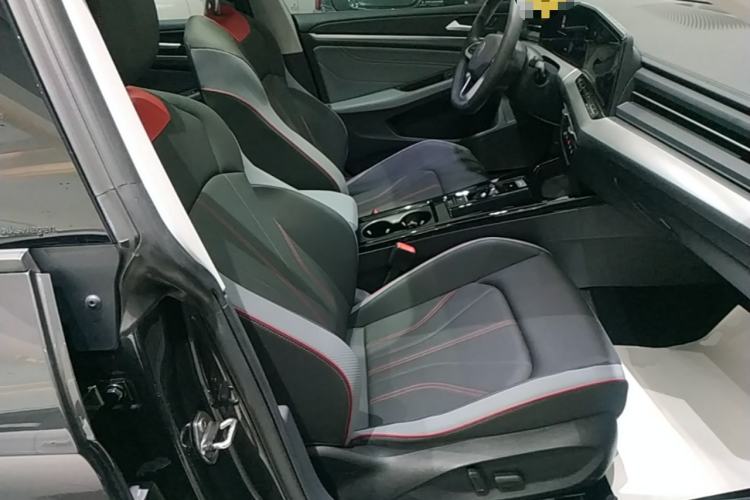 Used Volkswagen Lamando 2025 Lavida L 280TSI DSG Spicy Edition Right Front Seat