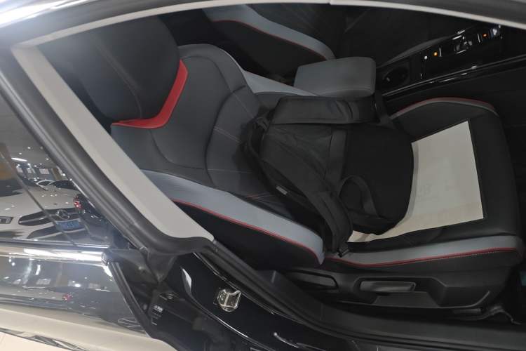 Used Volkswagen Lamando 2025 Lavida L 280TSI DSG Cool & Spicy Edition Right Front Seat