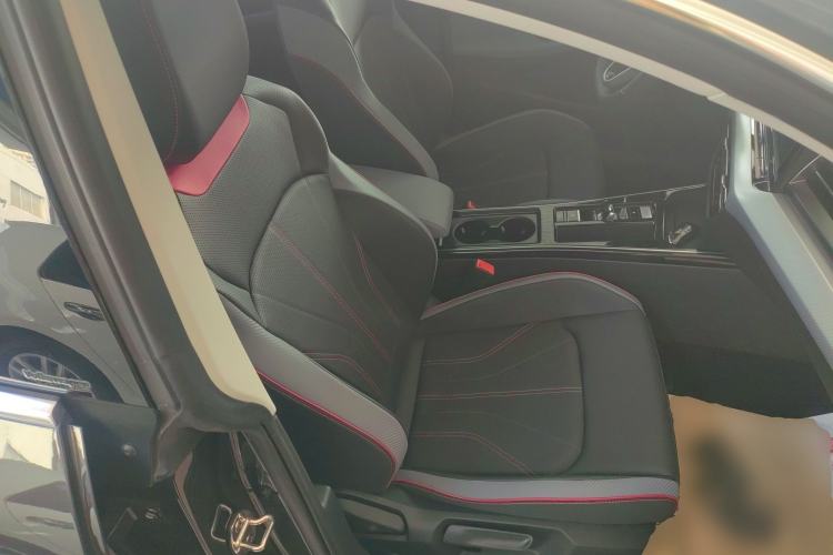 Used Volkswagen Lamando 2025 Lavida L 280TSI DSG Cool & Spicy Edition Right Front Seat