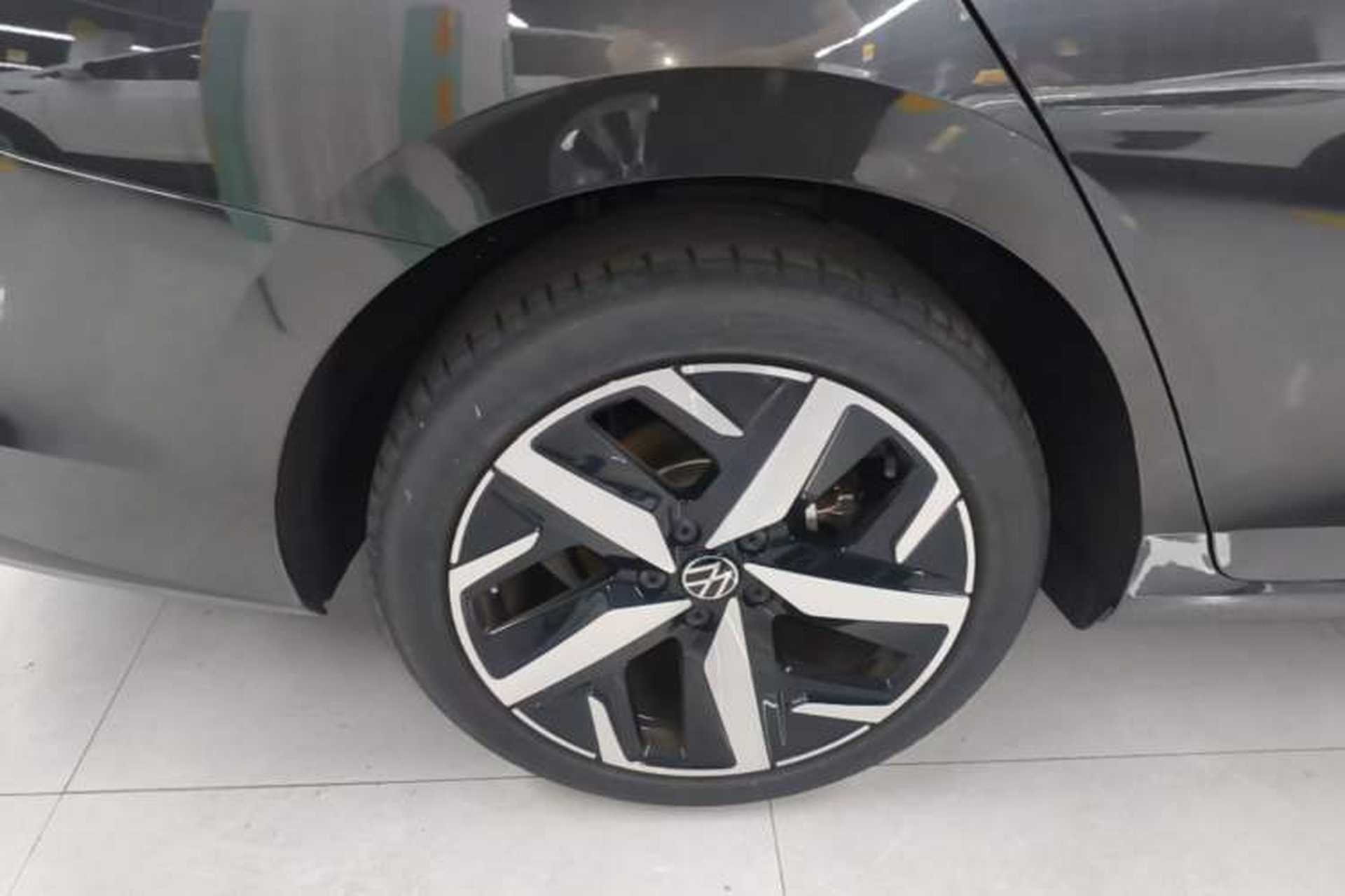 Used Volkswagen Lamando 2025 Lavida L 280TSI DSG Cool & Spicy Edition Right Rear Wheel Hub