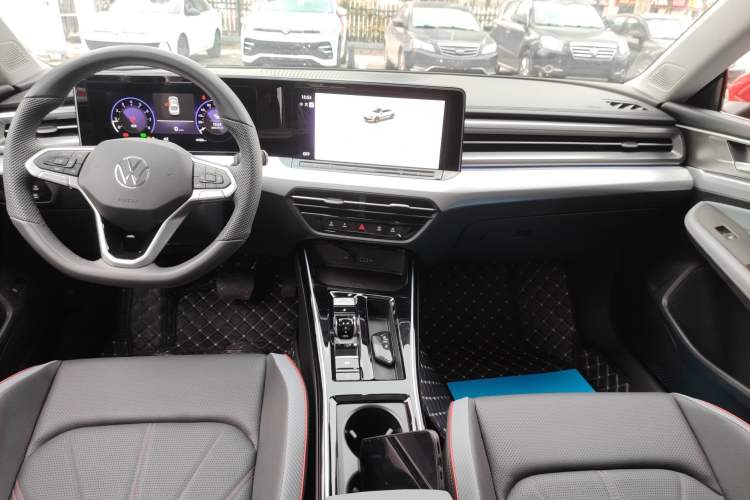 Used Volkswagen Lamando 2025 Lavida L 280TSI DSG Cool & Spicy Edition Gear Lever