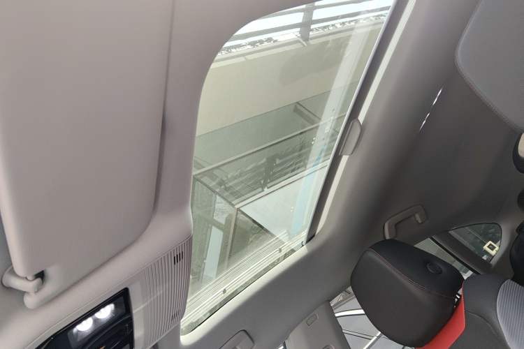 Used Volkswagen Lamando 2025 Lavida L 280TSI DSG Cool & Spicy Edition Headliner