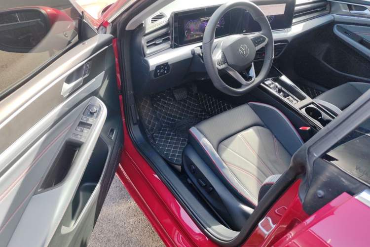 Used Volkswagen Lamando 2025 Lavida L 280TSI DSG Cool & Spicy Edition Interior 3