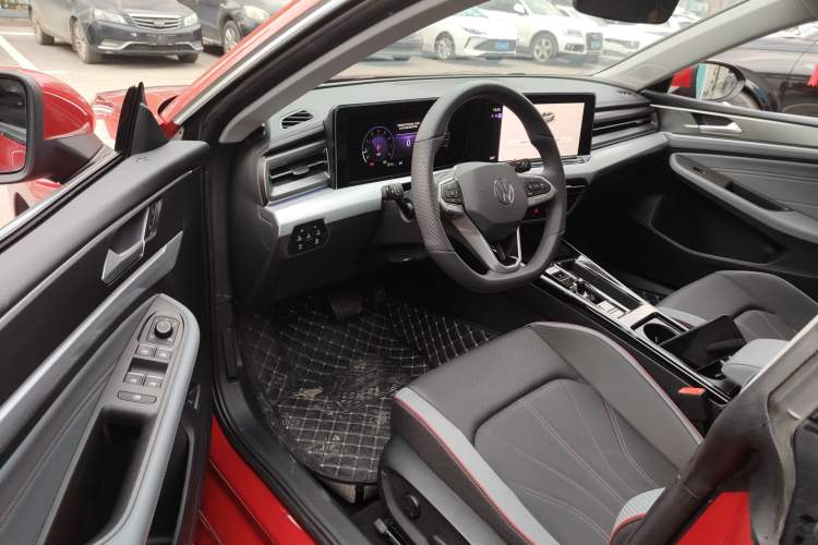Used Volkswagen Lamando 2025 Lavida L 280TSI DSG Cool & Spicy Edition Interior 3