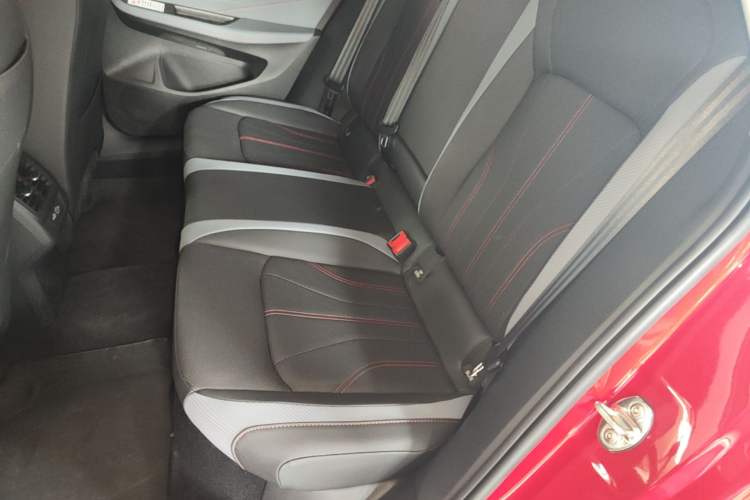 Used Volkswagen Lamando 2025 Lavida L 280TSI DSG Cool & Spicy Edition Left Rear Seat