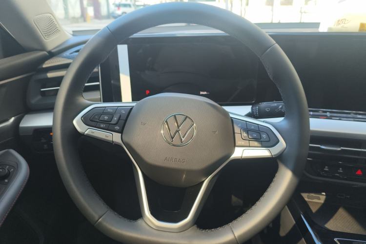 Used Volkswagen Lamando 2025 Lavida L 280TSI DSG Spicy Edition Steering Wheel