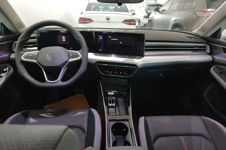 Used Volkswagen Lamando 2025 Lavida L 280TSI DSG Cool & Spicy Edition Center Console