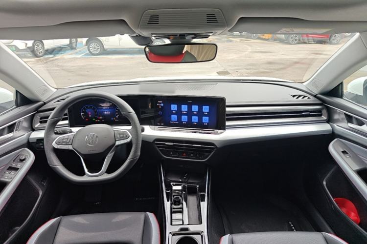 Used Volkswagen Lamando 2025 Lavida L 280TSI DSG Cool & Spicy Edition Center Console