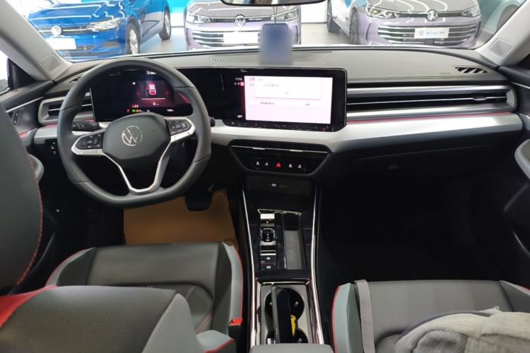 Used Volkswagen Lamando 2025 Lavida L 280TSI DSG Cool & Spicy Edition Center Console