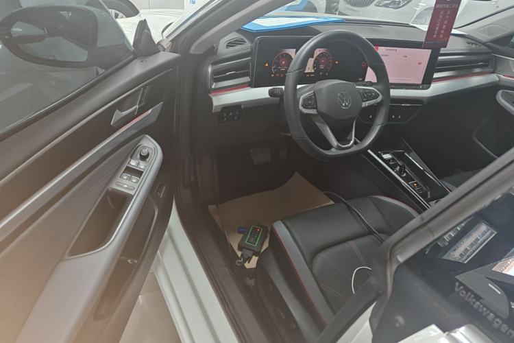 Used Volkswagen Lamando 2025 Lavida L 280TSI DSG Cool & Spicy Edition Driver Seat