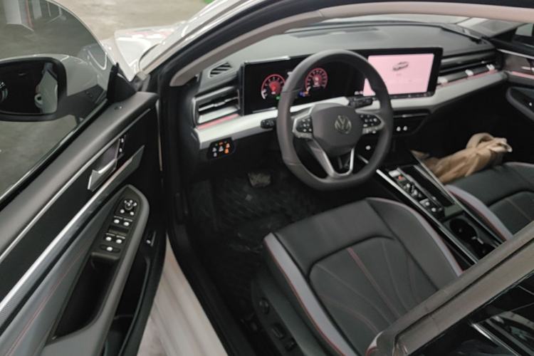 Used Volkswagen Lamando 2025 Lavida L 280TSI DSG Cool & Spicy Edition Driver Seat