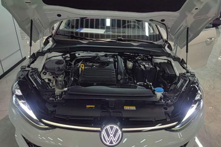 Used Volkswagen Lamando 2025 Lavida L 280TSI DSG Cool & Spicy Edition Engine Bay