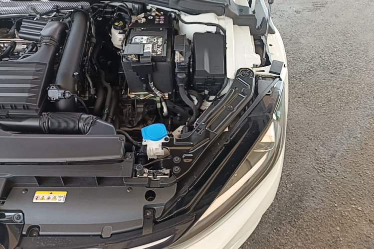 Used Volkswagen Lamando 2025 Lavida L 280TSI DSG Cool & Spicy Edition Engine Bay Left