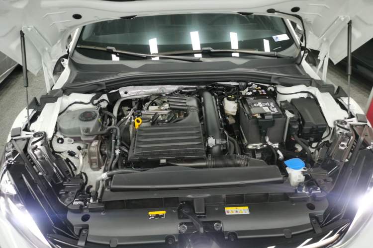 Used Volkswagen Lamando 2025 Lavida L 280TSI DSG Cool & Spicy Edition Engine Bay