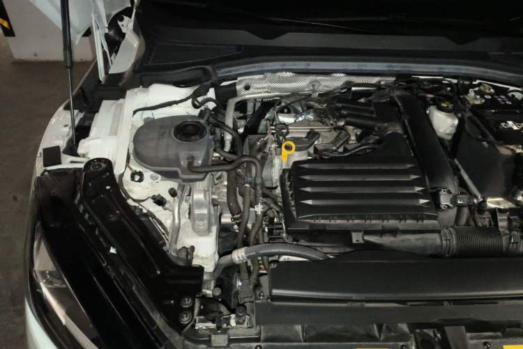 Used Volkswagen Lamando 2025 Lavida L 280TSI DSG Cool & Spicy Edition Engine Bay Right