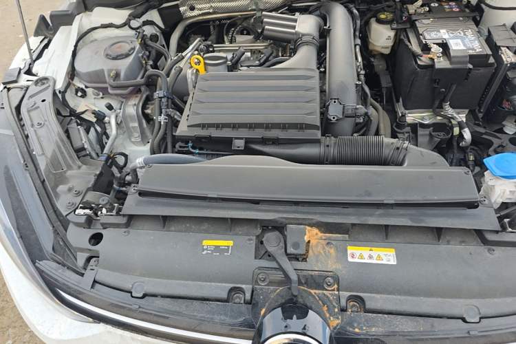 Used Volkswagen Lamando 2025 Lavida L 280TSI DSG Cool & Spicy Edition Engine Bay Right