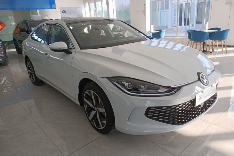 Used Volkswagen Lamando 2025 Lavida L 280TSI DSG Cool & Spicy Edition Exterior 2