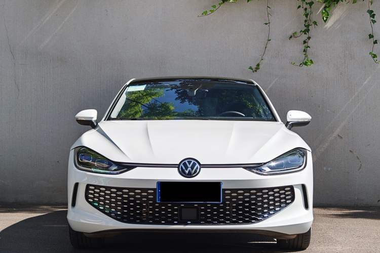 Used Volkswagen Lamando 2025 Lavida L 280TSI DSG Cool & Spicy Edition Exterior 3