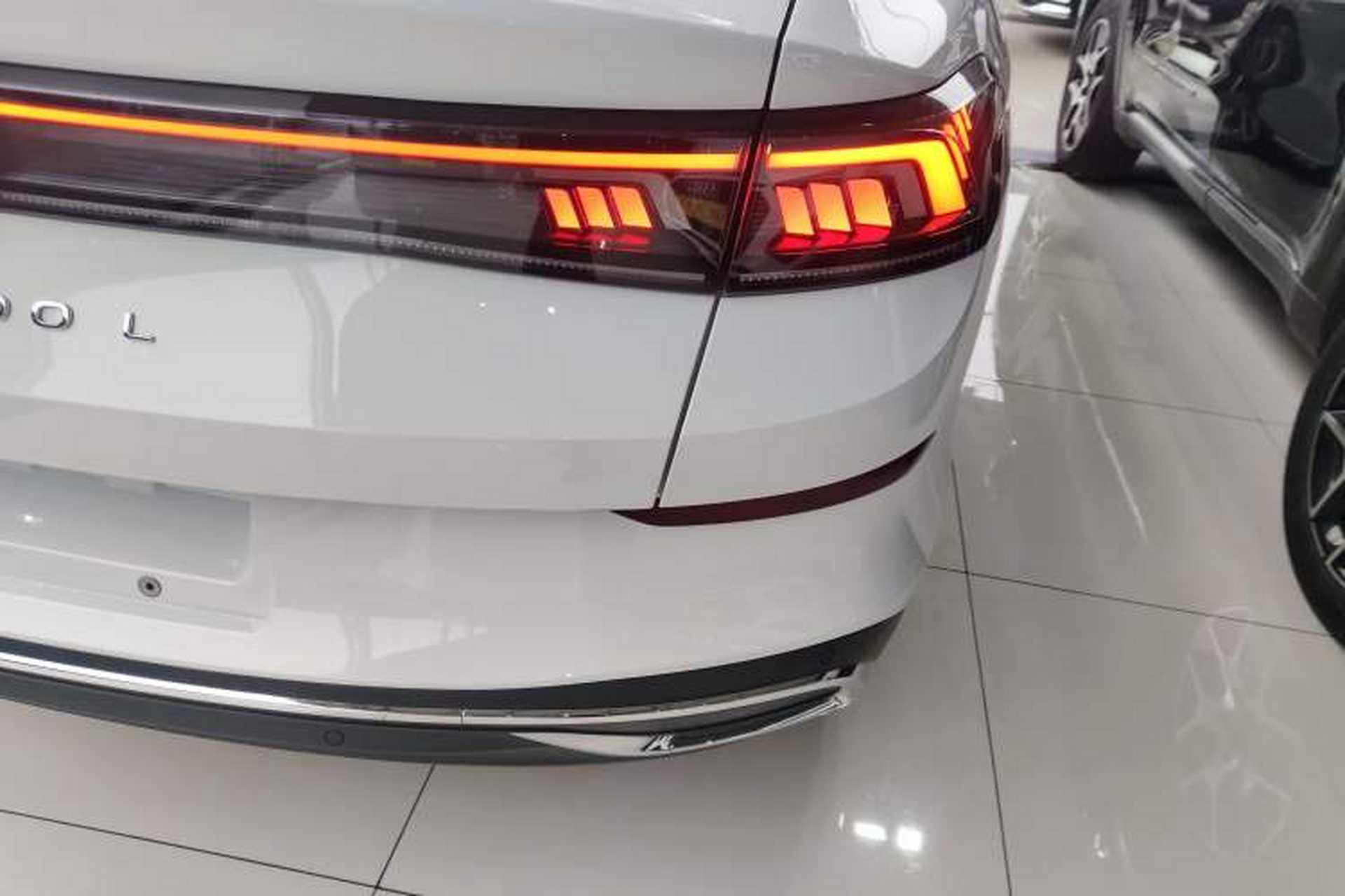 Used Volkswagen Lamando 2025 Lavida L 280TSI DSG Cool & Spicy Edition Exterior 3