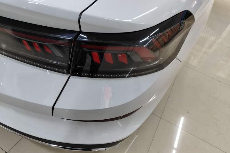 Used Volkswagen Lamando 2025 Lavida L 280TSI DSG Spicy Edition Exterior 3