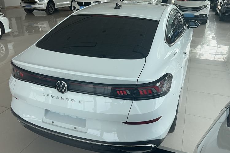 Used Volkswagen Lamando 2025 Lavida L 280TSI DSG Cool & Spicy Edition Exterior 3