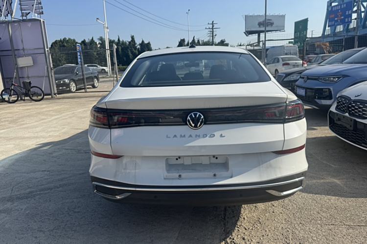 Used Volkswagen Lamando 2025 Lavida L 280TSI DSG Cool & Spicy Edition Exterior 4