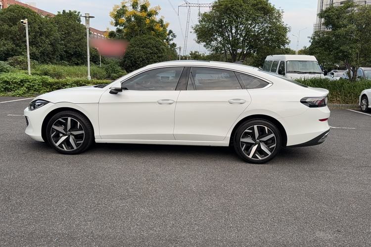 Used Volkswagen Lamando 2025 Lavida L 280TSI DSG Cool & Spicy Edition Exterior 7