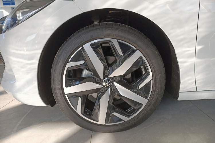 Used Volkswagen Lamando 2025 Lavida L 280TSI DSG Cool & Spicy Edition Exterior 7