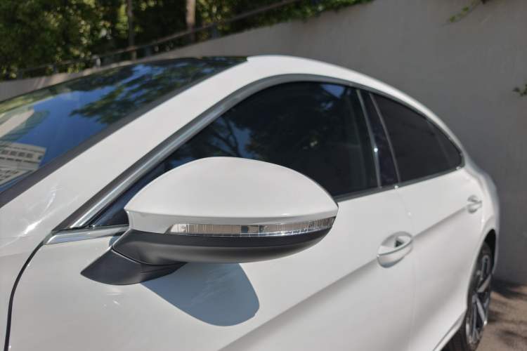 Used Volkswagen Lamando 2025 Lavida L 280TSI DSG Cool & Spicy Edition Exterior 9
